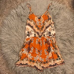 Cute colorful romper!